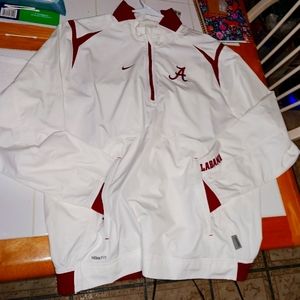 Nikefit storm alabama jacket